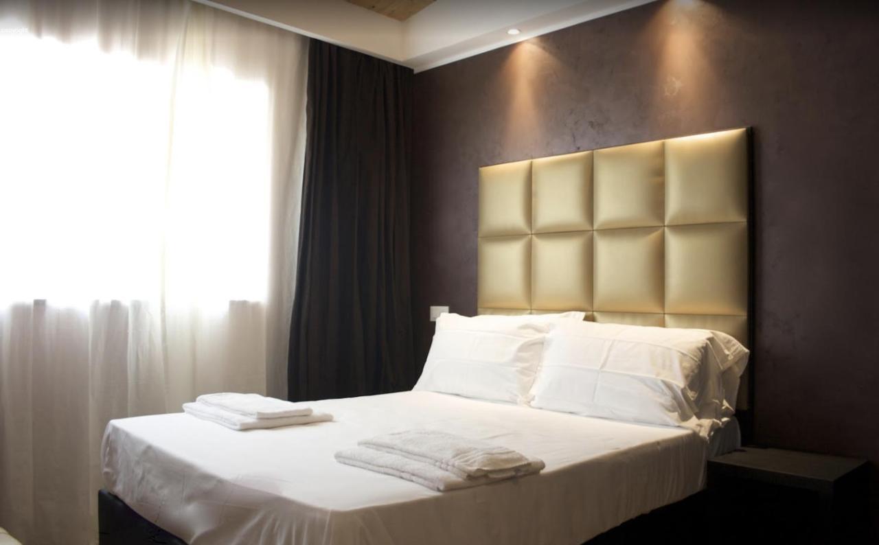 Leoni & Private Hotel Città Sant'Angelo