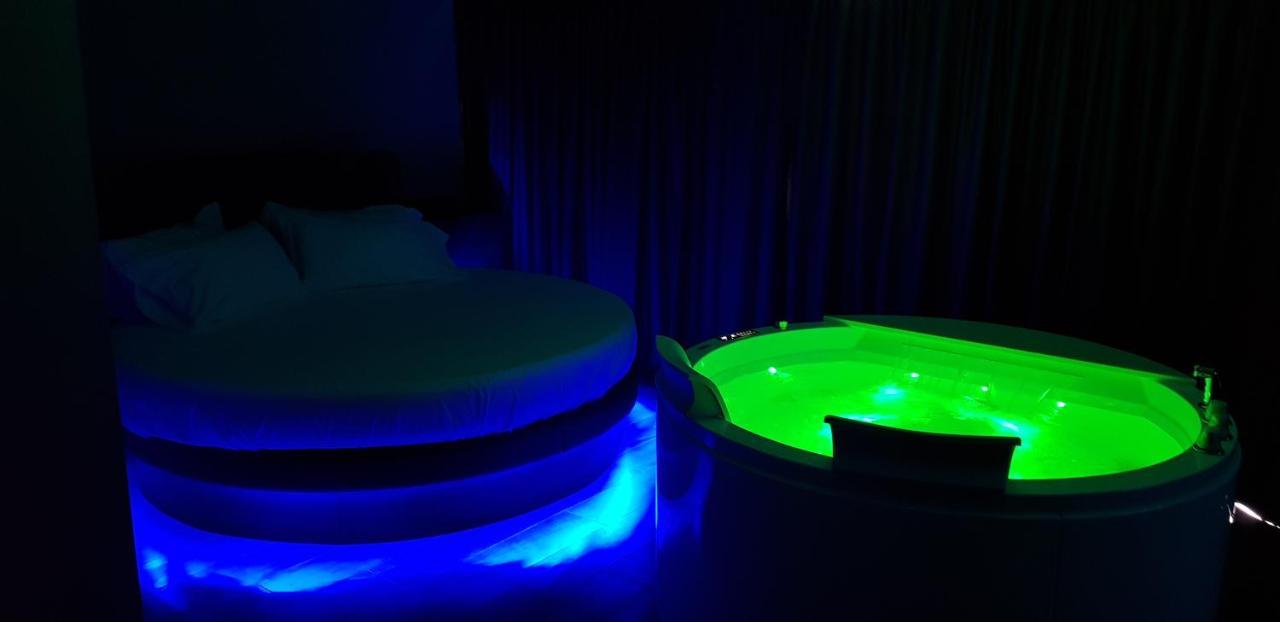Hotel Leoni & Private 3*